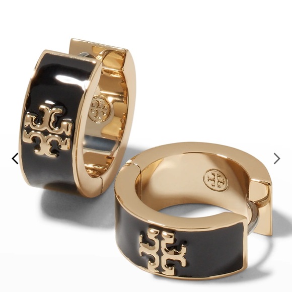 Tory Burch Hoop KIRA HUGGIE EARRINGS black and gold - Picture 5 of 11
